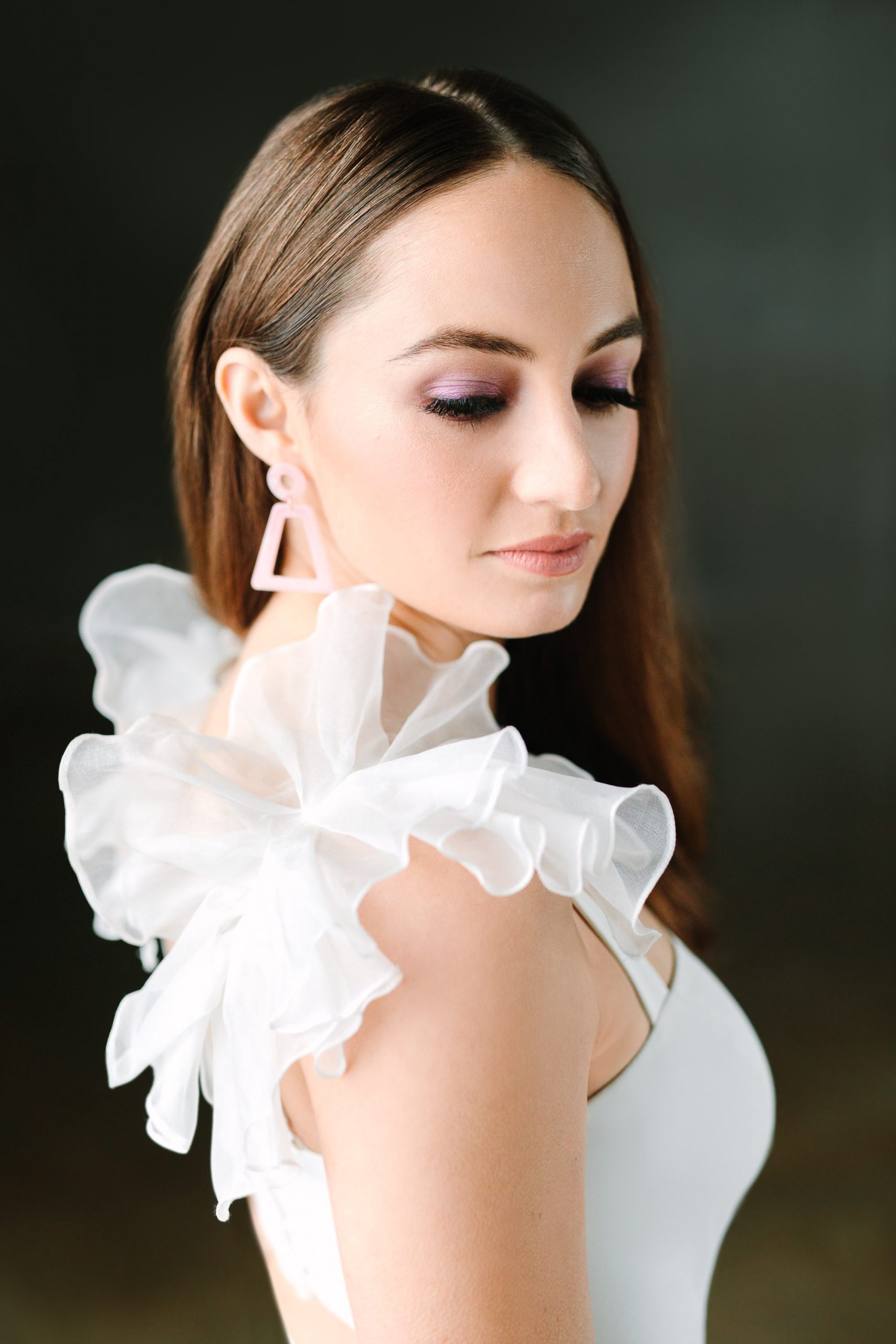 Modern bridal look by Mary Costa Photography