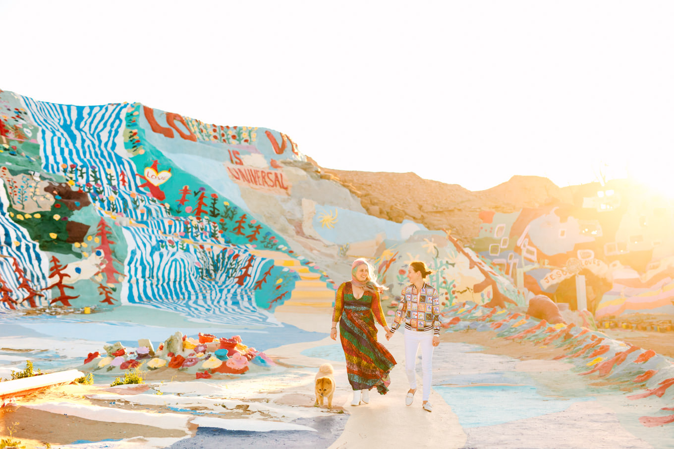 Salvation Mountain engagement session | Engagement, elopement, and wedding photography roundup of Mary Costa’s favorite images from 2020 | Colorful and elevated photography for fun-loving couples in Southern California | #2020wedding #elopement #weddingphoto #weddingphotography   Source: Mary Costa Photography | Los Angeles