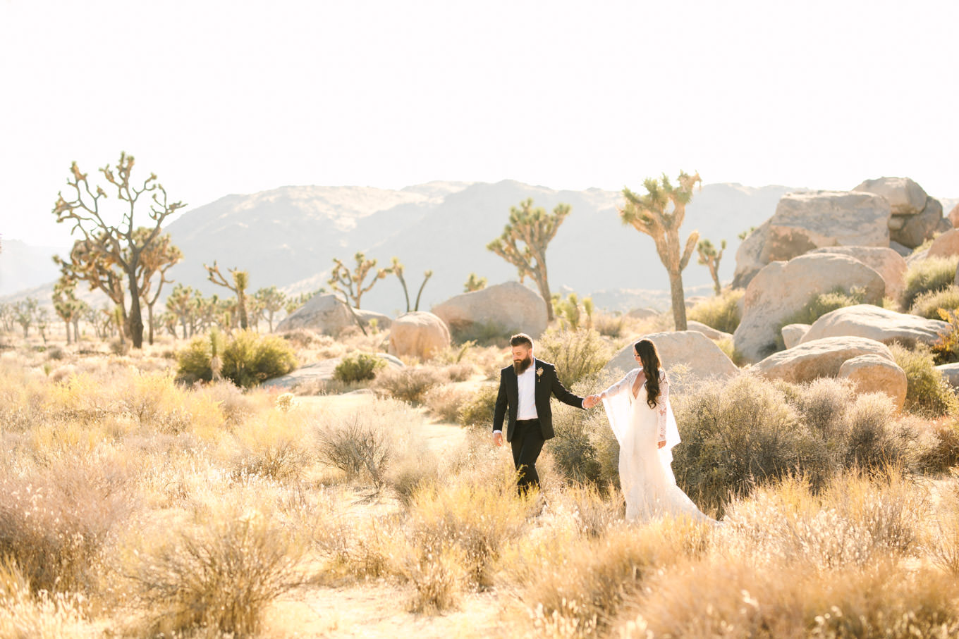 Bride and groom elopement in Joshua Tree National Park | Engagement, elopement, and wedding photography roundup of Mary Costa’s favorite images from 2020 | Colorful and elevated photography for fun-loving couples in Southern California | #2020wedding #elopement #weddingphoto #weddingphotography #microwedding   Source: Mary Costa Photography | Los Angeles