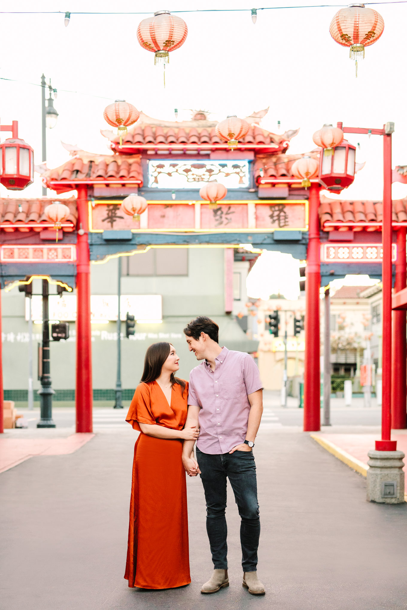 Los Angeles Chinatown engagement session | Engagement, elopement, and wedding photography roundup of Mary Costa’s favorite images from 2020 | Colorful and elevated photography for fun-loving couples in Southern California | #2020wedding #elopement #weddingphoto #weddingphotography #microwedding   Source: Mary Costa Photography | Los Angeles