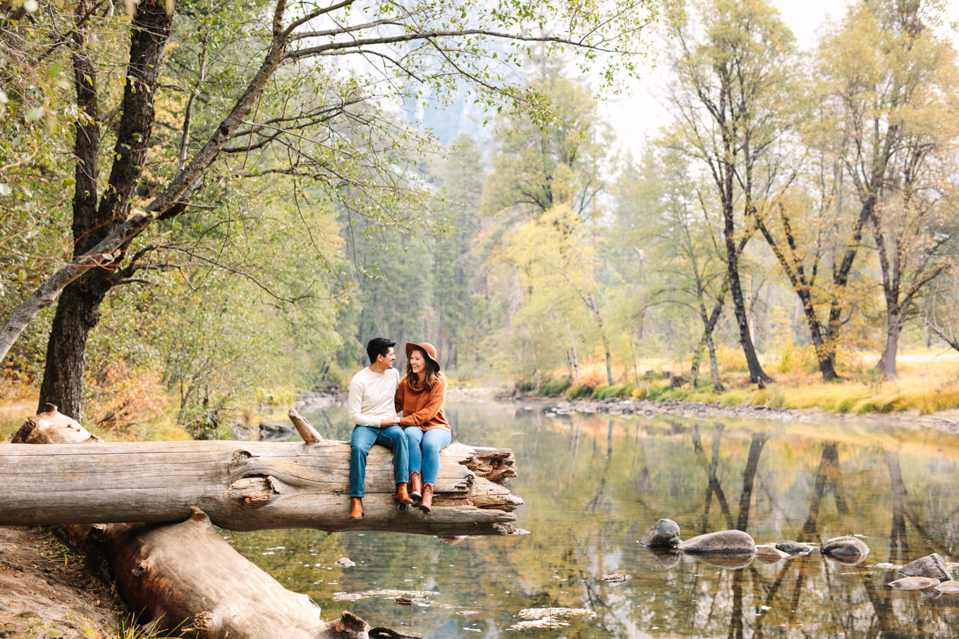 Autumn engagement session in Yosemite National Park Los Angeles Chinatown engagement session | Engagement, elopement, and wedding photography roundup of Mary Costa’s favorite images from 2020 | Colorful and elevated photography for fun-loving couples in Southern California | #2020wedding #elopement #weddingphoto #weddingphotography #microwedding   Source: Mary Costa Photography | Los Angeles