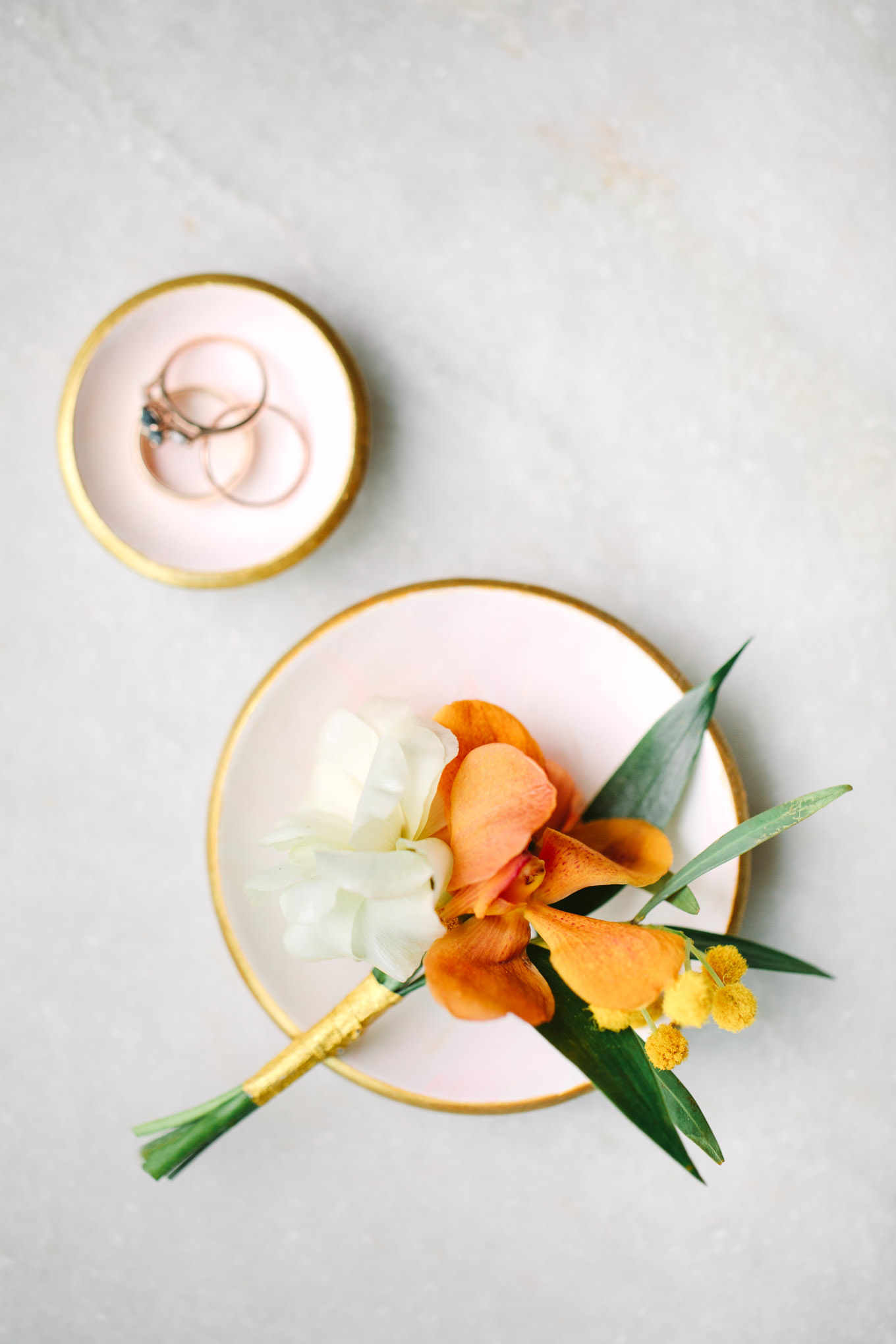 Tropical boutonniere | TV inspired wedding at The Fig House Los Angeles | Published on The Knot | Fresh and colorful photography for fun-loving couples in Southern California | #losangeleswedding #TVwedding #colorfulwedding #theknot   Source: Mary Costa Photography | Los Angeles wedding photographer