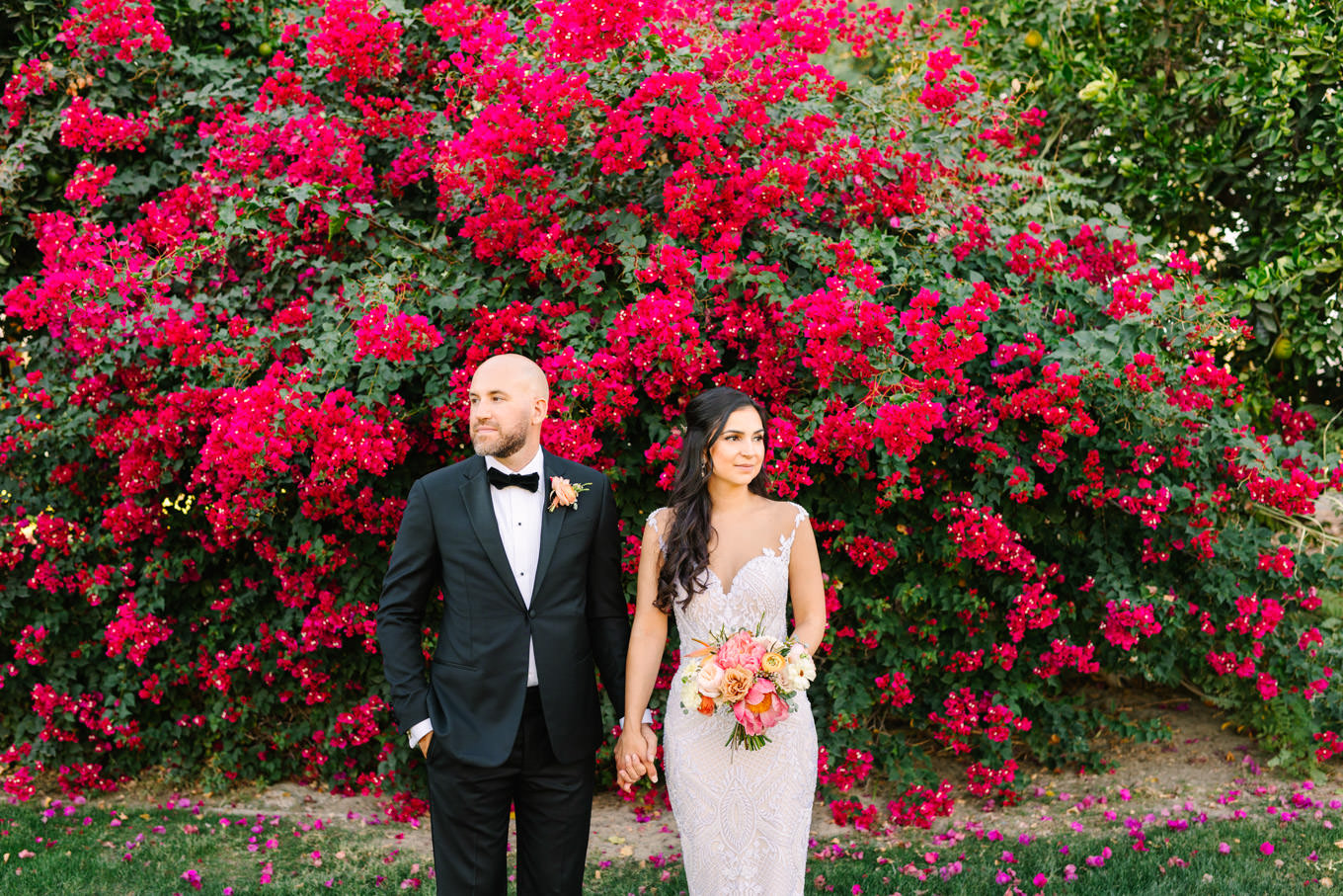 Bride and Groom photo | Pink Bougainvillea Estate wedding | Colorful LA wedding photography | #bougainvilleaestate #palmspringswedding #palmspringsweddingvenue #palmspringsphotographer Source: Mary Costa Photography | Los Angeles