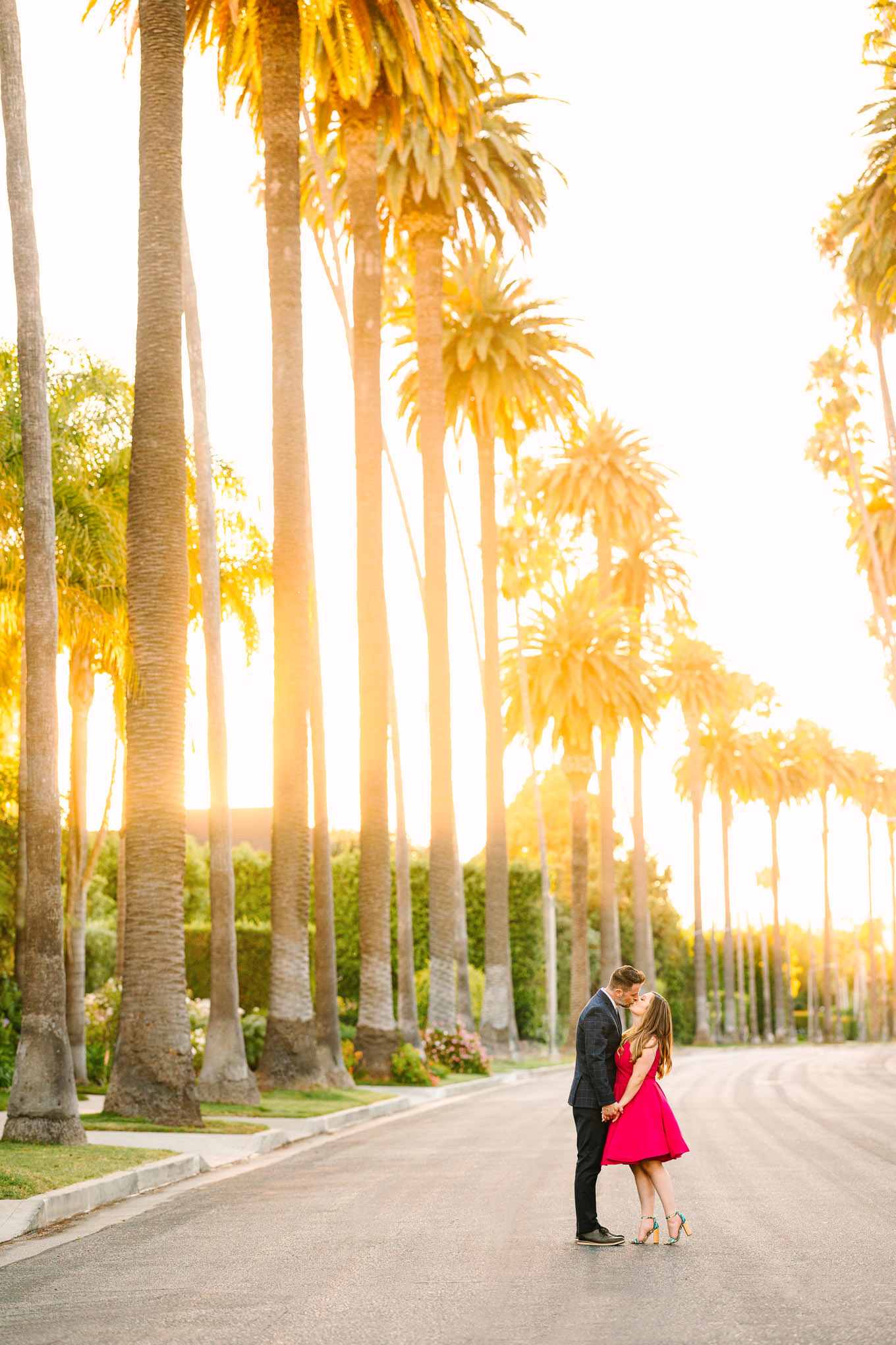 Beverly Hills palm tree engagement session | Wedding and elopement photography roundup | Los Angeles and Palm Springs  photographer | #losangeleswedding #palmspringswedding #elopementphotographer

Source: Mary Costa Photography | Los Angeles
