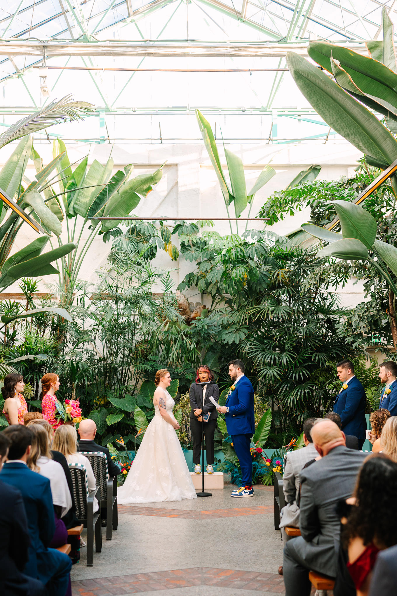 Downtown Los Angeles Valentine wedding | Wedding and elopement photography roundup | Los Angeles and Palm Springs photographer | #losangeleswedding #palmspringswedding #elopementphotographer Source: Mary Costa Photography | Los Angeles