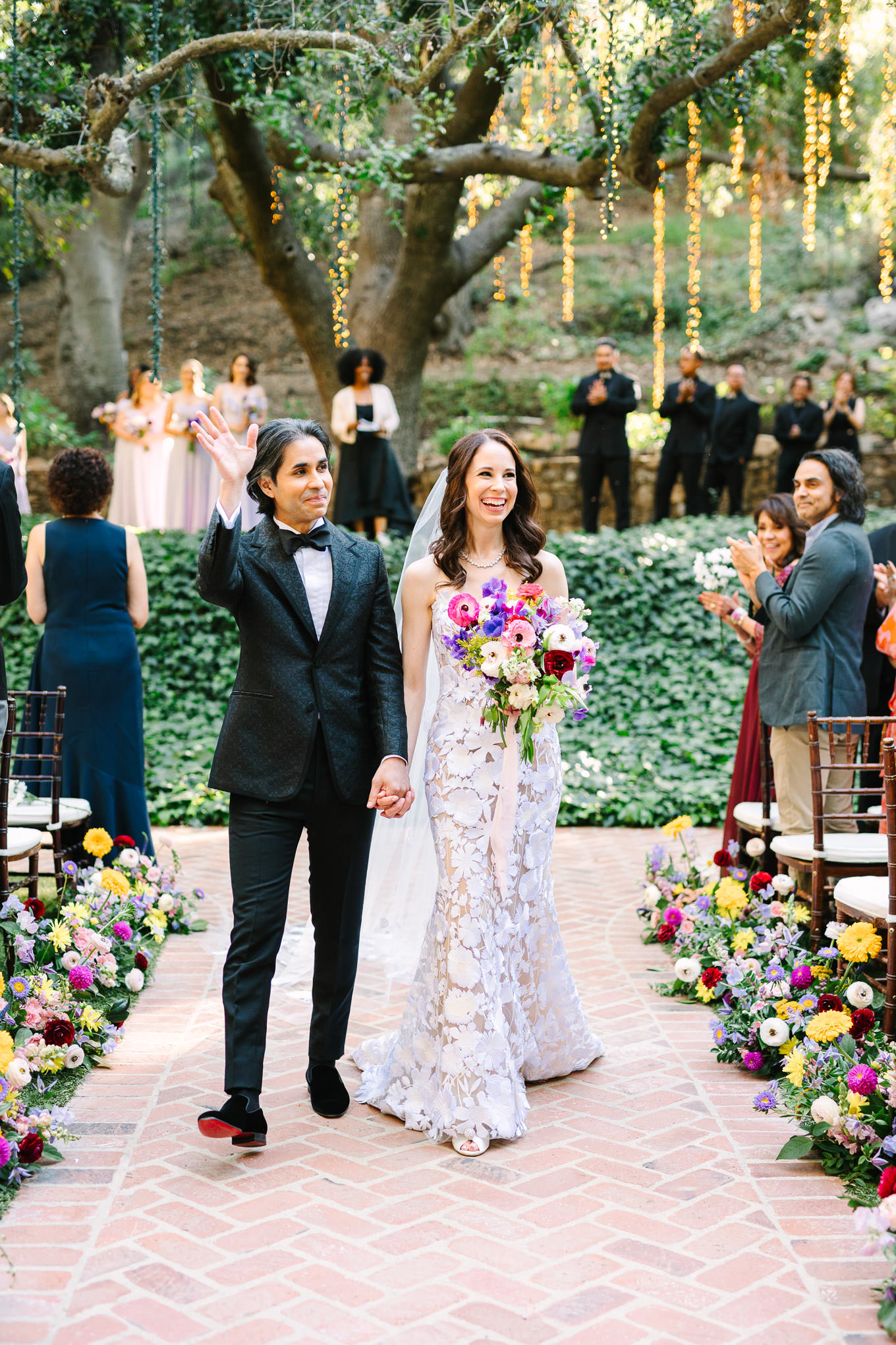 Calamigos Ranch Malibu wedding | Wedding and elopement photography roundup | Los Angeles and Palm Springs photographer | #losangeleswedding #palmspringswedding #elopementphotographer Source: Mary Costa Photography | Los Angeles