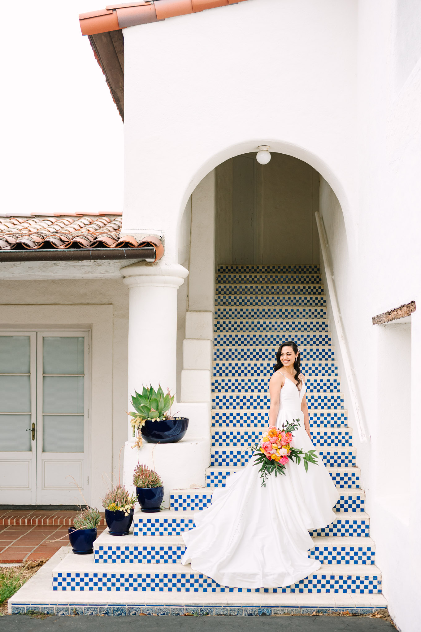 King Gillette Ranch wedding | Wedding and elopement photography roundup | Los Angeles and Palm Springs photographer | #losangeleswedding #palmspringswedding #elopementphotographer Source: Mary Costa Photography | Los Angeles