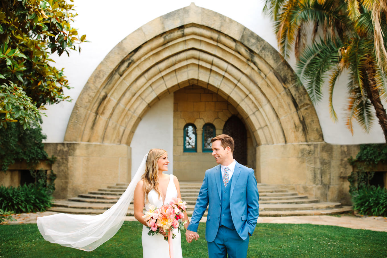 Santa Barbara Courthouse elopement | Engagement, elopement, and wedding photography roundup of Mary Costa’s favorite images from 2020 | Colorful and elevated photography for fun-loving couples in Southern California | #2020wedding #elopement #weddingphoto #weddingphotography   Source: Mary Costa Photography | Los Angeles